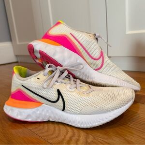 Nike Renew Run Women’s Running Shoes 9
